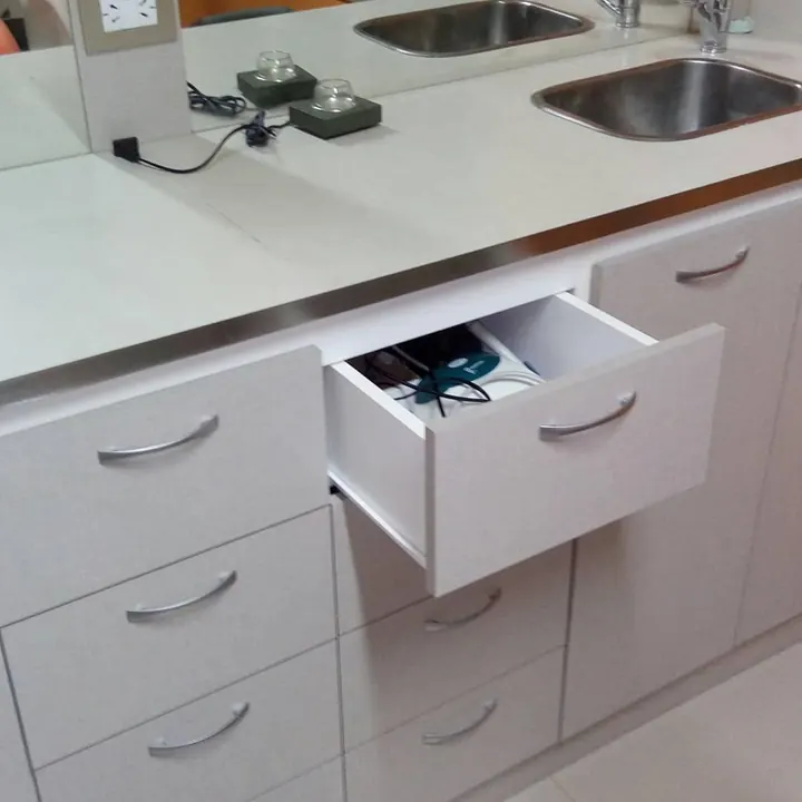 Muebles de consultorio odontológico en Seda Giorno · Muebles en Roca, General Roca